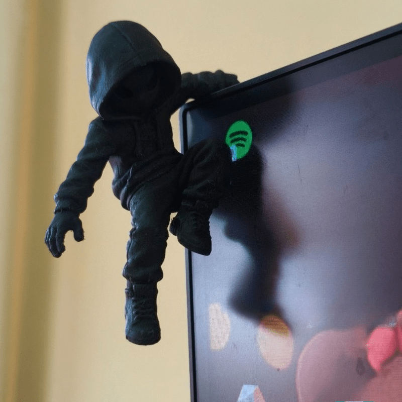 Retro Gaming Desk - Mini-statue Alien 'Climb Hoodie' imprimée en